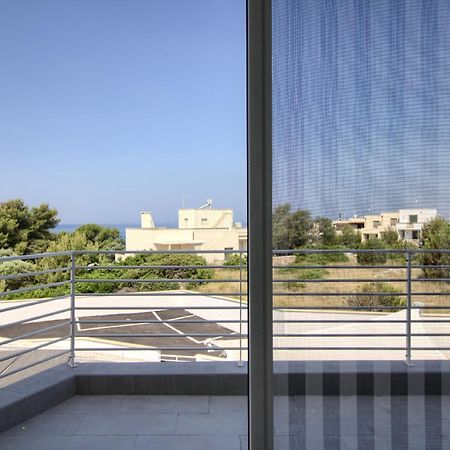 Jacuzzi Holiday Homes By Lovesud Santa Maria di Leuca Habitación foto